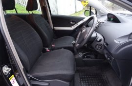 Toyota Yaris 1.3 VVT-i TR