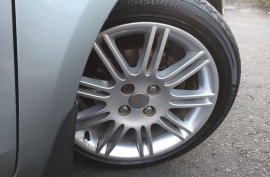 Toyota Yaris 1.3 VVT-i SR