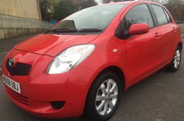 Toyota Yaris 1.3 VVT-i TR