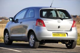 Toyota Yaris 1.3 VVT-i TR