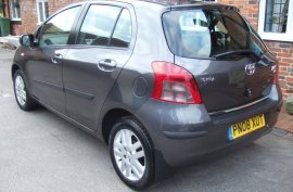 Toyota Yaris 1.3 VVT-i TR