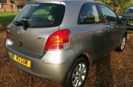 Toyota Yaris 1.0 VVT-i TR