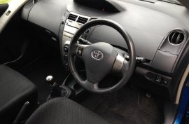 Toyota Yaris 1.0 VVT-i TR