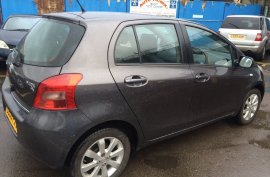 Toyota Yaris 1.3 VVT-i TR