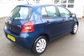 Toyota Yaris T3 VVT-I 1.3