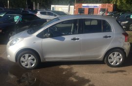 Toyota Yaris 1.0 VVT-i T2