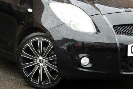 Toyota Yaris 1.8 VVT-i SR