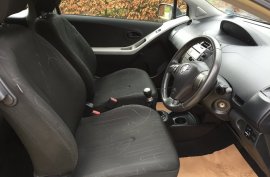 Toyota Yaris 1.0 VVT-i T2