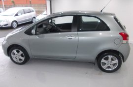 Toyota Yaris 1.33 VVT-i TR