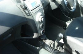 Toyota Yaris 1.0 VVT-i TR