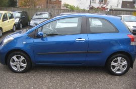 Toyota Yaris 1.0 VVT-i TR