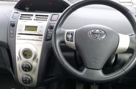 Toyota Yaris 1.3 VVT-i T