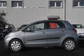 Toyota YARIS 5-DR 1.33 VVT-i TR