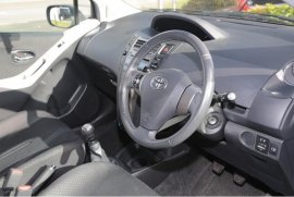 Toyota Yaris 1.33 VVT-i SR