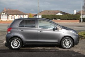 Toyota Yaris 1.33 VVT-i SR