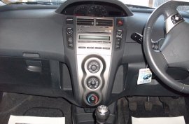 Toyota Yaris 1.33 VVT-i SR