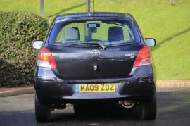 Toyota YARIS 5-DR 1.33 VVT-i TR