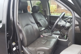 Nissan Navara 2.5DCI Aventura