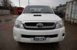 Toyota Hilux 2.5 D-4D HL2 Crewcab Pickup