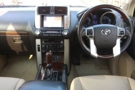  Toyota Land Cruiser 3.0 D-4D LC5