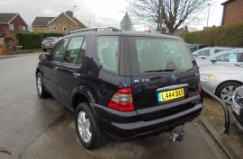 Mercedes-Benz M Class 2.7