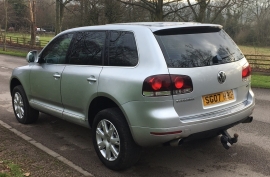 Volkswagen Touareg 2.5 TDI DPF SE