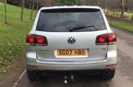 Volkswagen Touareg 2.5 TDI DPF SE