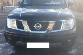 Nissan Navara 2.5 Aventura LHD