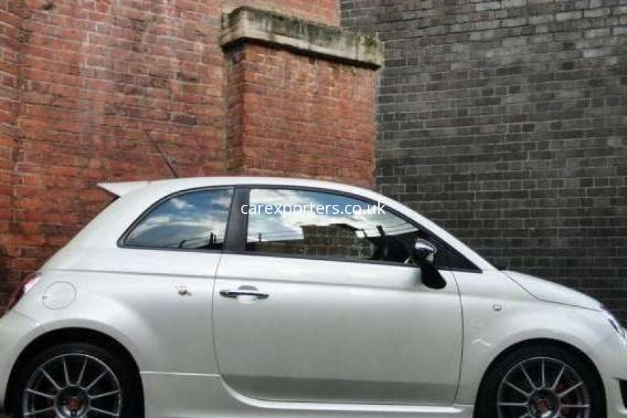 Abarth 500 1.4 16V T-JET ESSEESSE 160BHP 3dr