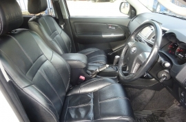 Toyota Hilux Invincible 3.0 Auto Diesel