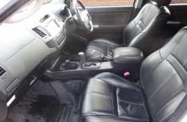 Toyota Hilux Invincible 3.0 Auto Diesel