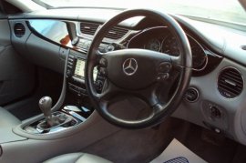 Mercedes-Benz CLS CLS320  3.5