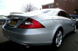 Mercedes-Benz CLS CLS320  3.5
