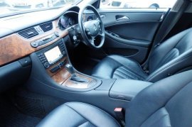 Mercedes-Benz CLS CLS320  3.5