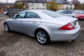 Mercedes-Benz CLS CLS320  3.5