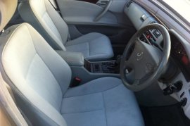 Mercedes-Benz E Class E200 Classic 4dr Auto 2.6