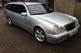Mercedes-Benz E Class E200 Classic 4dr Auto 2.6