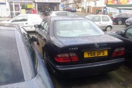 Mercedes-Benz E Class E200 Classic 4dr Auto 2.6