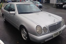 Mercedes-Benz E Class E300  4dr Auto  3.0