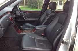 Mercedes-Benz E Class E320  Tip Auto 3.2