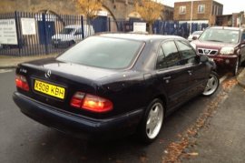 Mercedes-Benz E Class E240 Classic 4dr Tip Auto [2