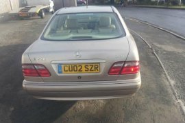 Mercedes-Benz E Class E220 CDi Classic 4dr Auto [5