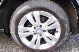 Mercedes-Benz E Class E200 Classic 4dr Auto 2.0