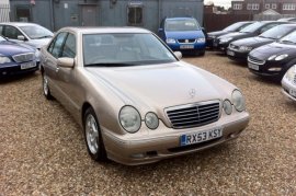 Mercedes-Benz E Class E320 Avantgarde 4dr Tip Auto