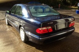 Mercedes-Benz E Class E200K Elegance 4dr Tip Auto 