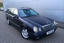 Mercedes-Benz E Class E320 CDi Avantgarde 5dr Tip 