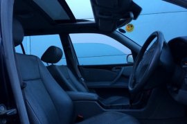 Mercedes-Benz E Class E320 CDi Avantgarde 5dr Tip 