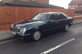 Mercedes-Benz E Class E320 CDi Elegance 4dr Tip Au
