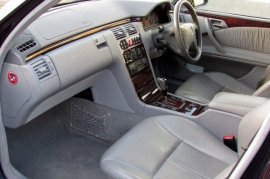 Mercedes-Benz E Class E320   3.2