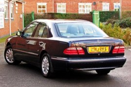 Mercedes-Benz E Class E320   3.2